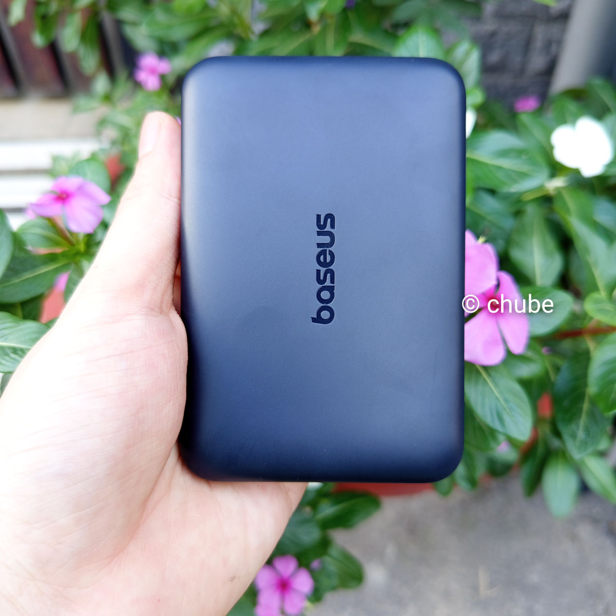 Trên tay Pin dự phòng Baseus FM12 thực tế