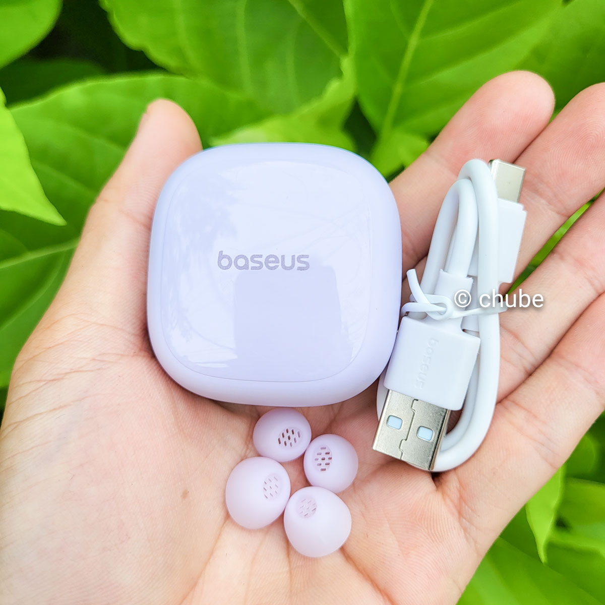 Hộp sạc và tai nghe Bluetooth Baseus Bass BD1 TWS