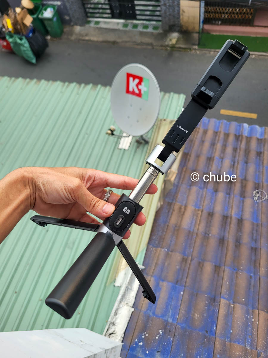 USAMS ZB324 - chế độ tripod mở rộng full chiều dài 1.1m