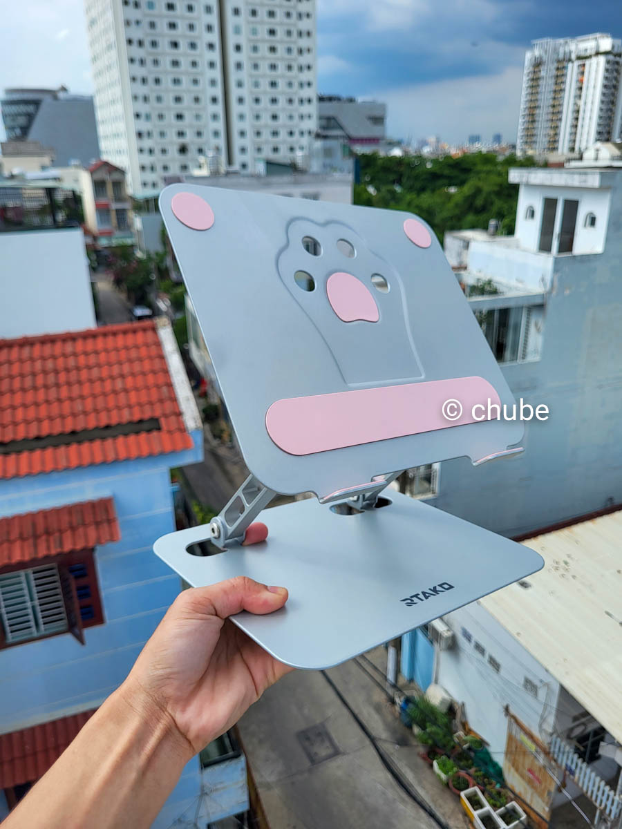 Giá đỡ laptop Rtako L49 – thiết kế chân chống trượt, nâng cao hiệu suất tản nhiệt