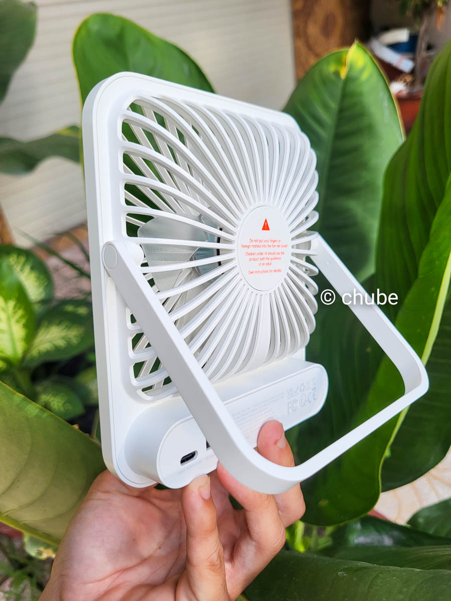 Quạt JISULIFE FA26A - góc nghiêng hiển thị lưới tản gió và nút điều khiển