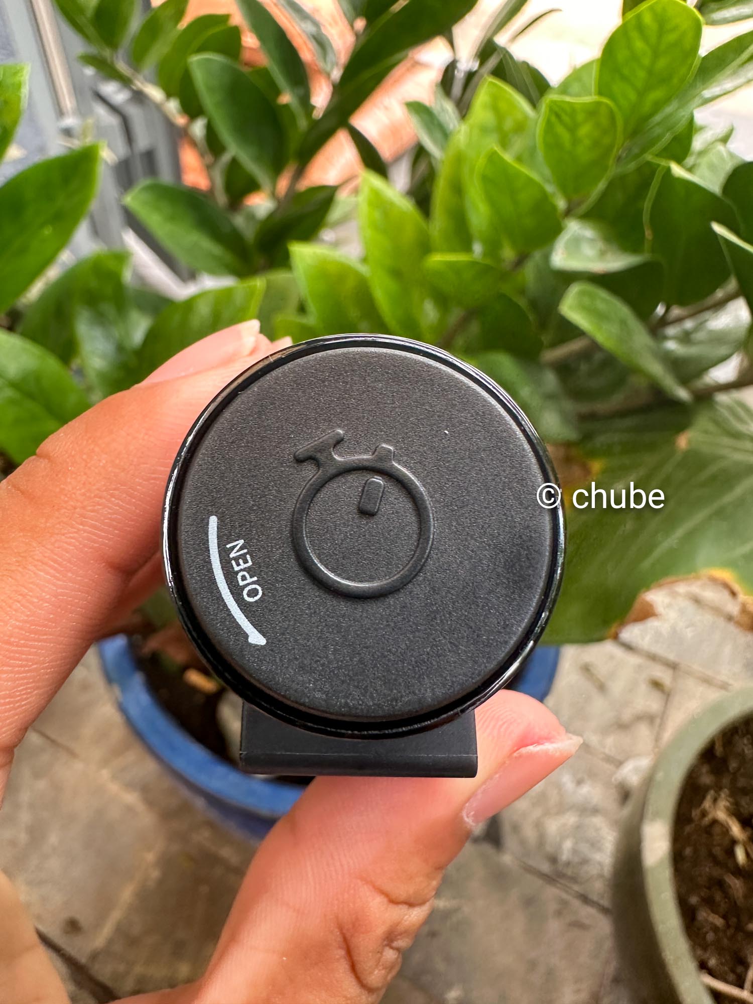 Đồng hồ hẹn giờ Baseus Heyo - hiển thị mặt trước với màn hình LED rõ nét