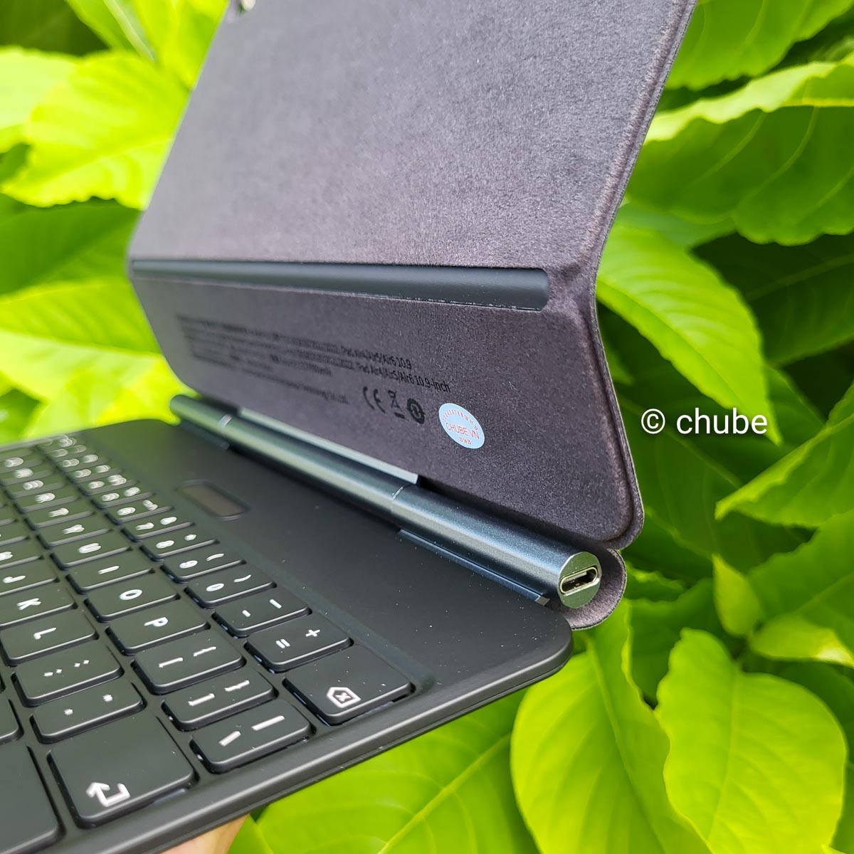 Ban phim kem bao da nam cham Baseus Brilliance Series 2 cho iPad
