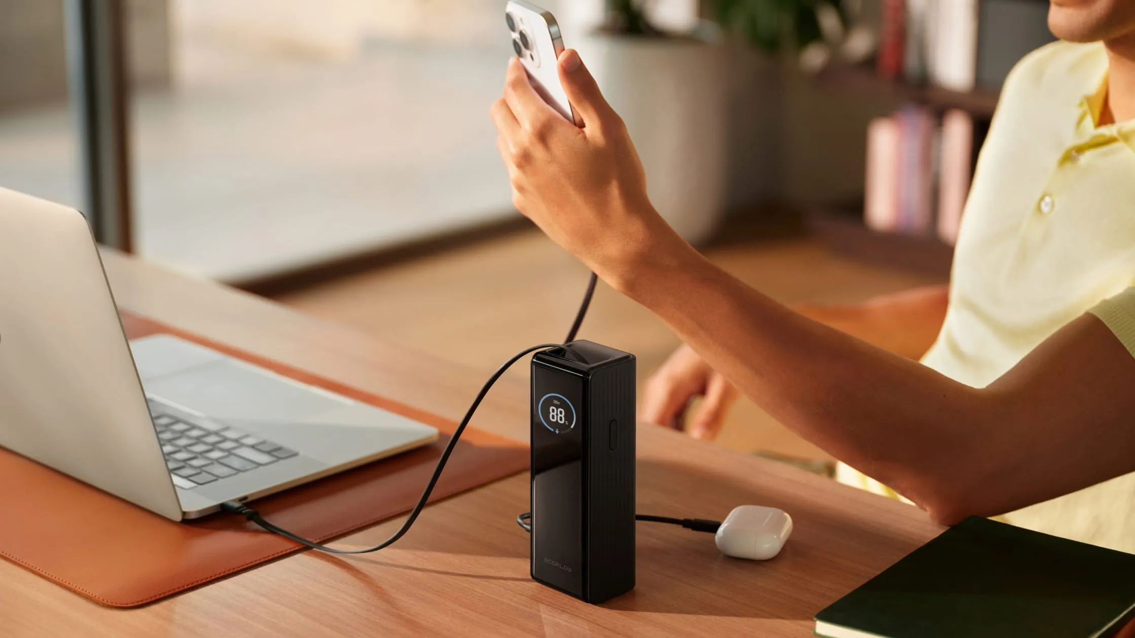 Hộp và bộ sản phẩm đầy đủ của pin dự phòng EcoFlow RAPID 170W