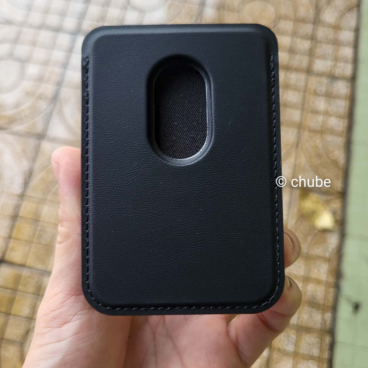 Ví da Baseus MagPro 3 – cạnh gập và chốt nam châm