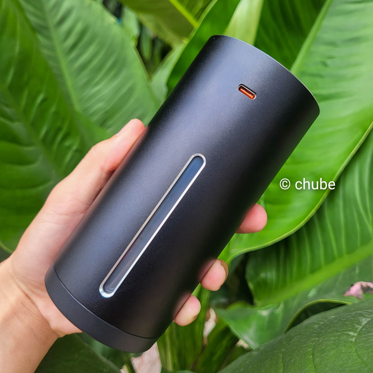 Máy tạo ẩm Baseus Moisturizing Car Humidifier giúp duy trì độ ẩm trong xe