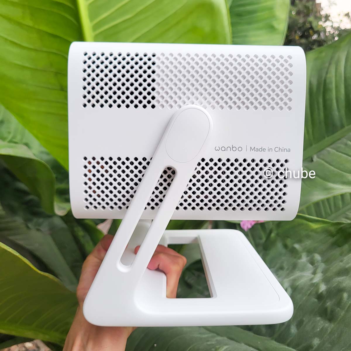 Máy chiếu Wanbo Vali 1 – góc chụp thân máy từ bên hông